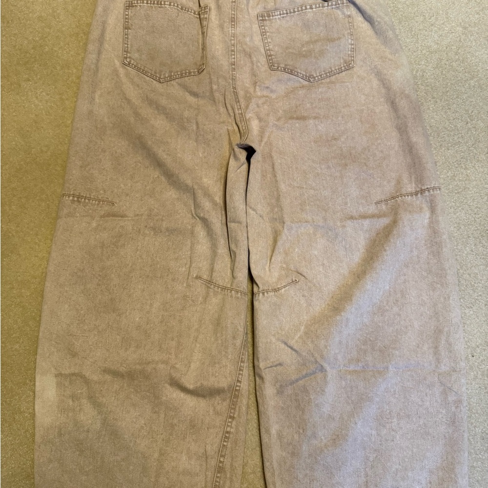 white birch Wide-Leg Jeans in Taupe - Picture 5 of 8